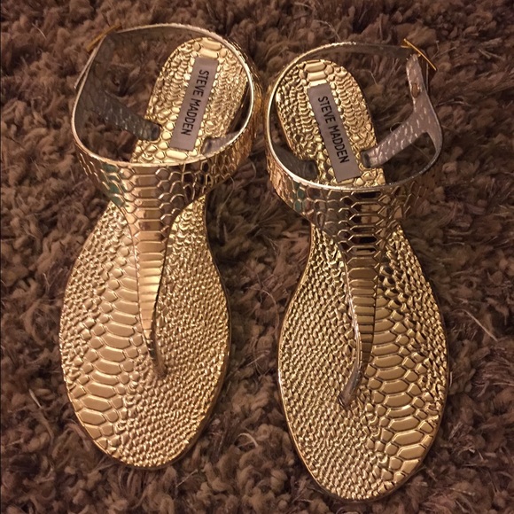 Steve Madden gold sandal