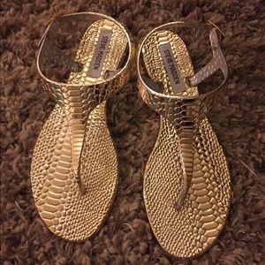 Steve Madden gold sandal