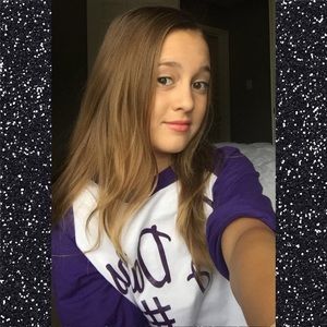 Meet your Posher, Kenzie