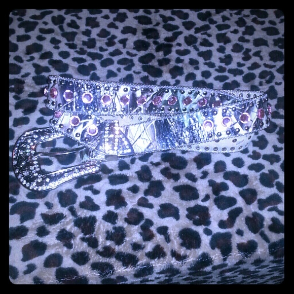 Mossy oak rhinestone belt