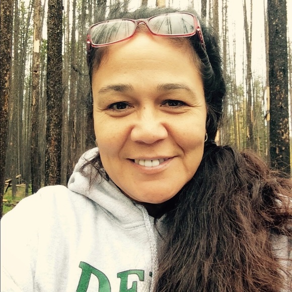 Meet your Posher, Sandra