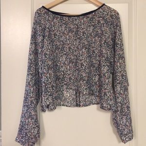 Floral, long sleeve, crop top with zipper detail