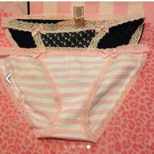 BNWT VS panties size S