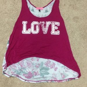 Floral tank top 🌸