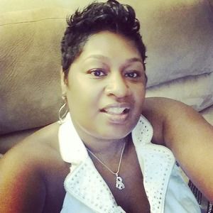 Meet your Posher, Tonya