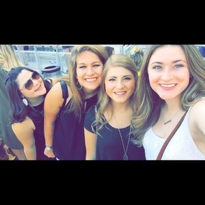 Meet your Posher, Taylor