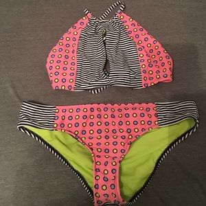 Bathing suit