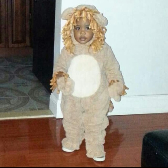 Kids lion costume