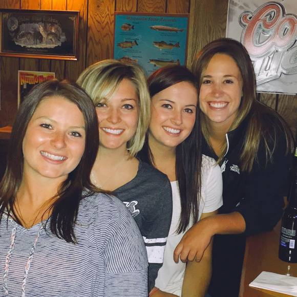 Meet your Posher, Hannah