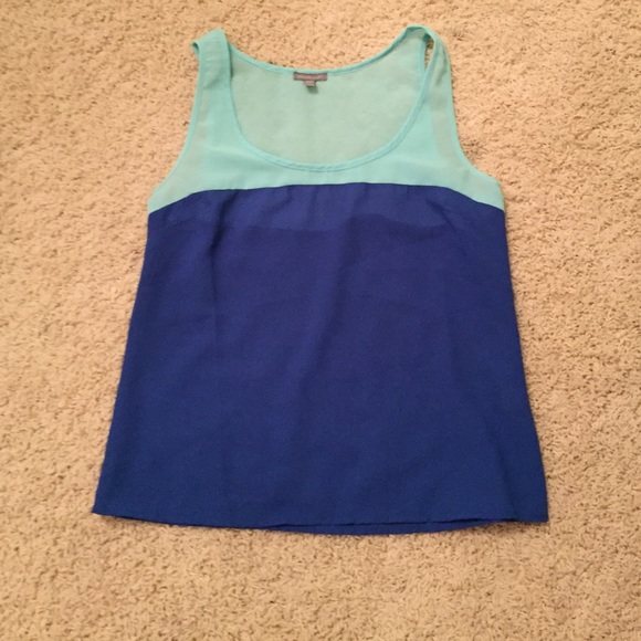 Light blue dark blue shirt