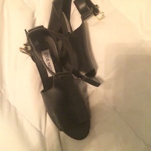 Steven madden open toe heels