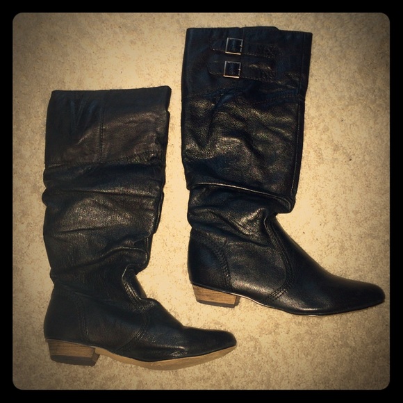 Donating soon! New Black Steve Madden Boots