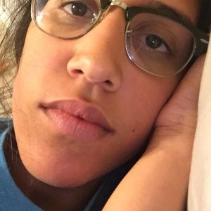 Meet your Posher, Ana