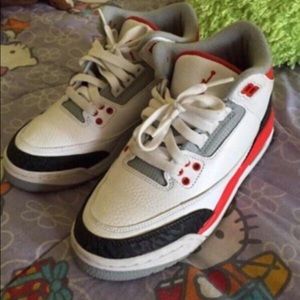 Jordan retro 3s "fire red"
