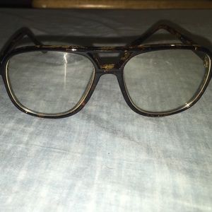 Urban outfitter readers