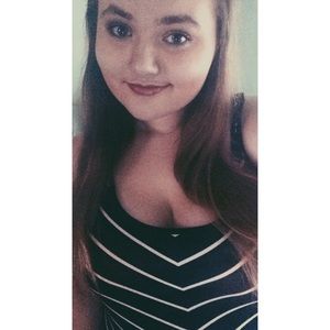 Meet your Posher, Amanda