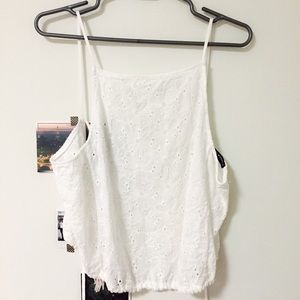 Brandy Melville daisy backless crop