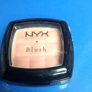 Nyx blush