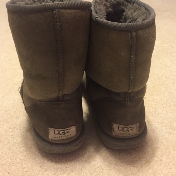 tattered uggs