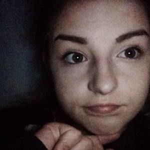 Meet your Posher, Avery