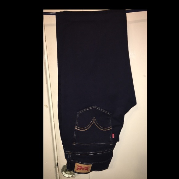 Levis 524 skinny jeans