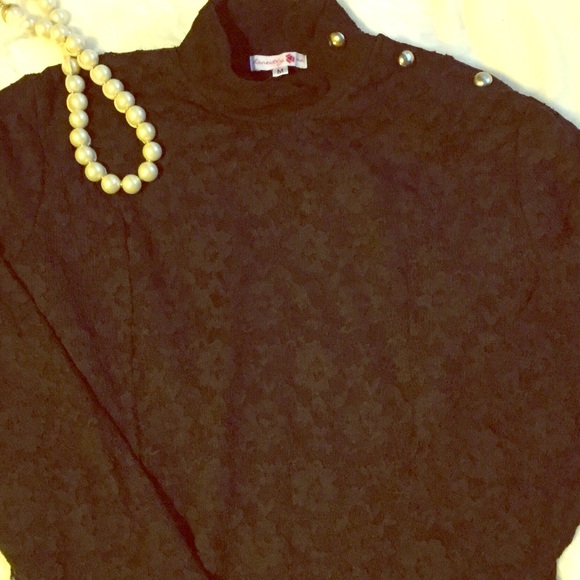 Lace long sleeve top. NWOT NEVER WORN!