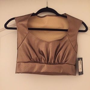 Trendy bronze crop top