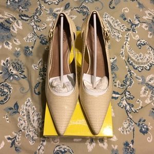 Circa Joan & David Kitten Heels