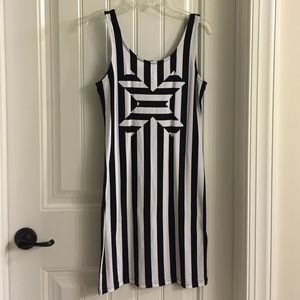 NEW w/ tag sleeveless fitted Striped dress