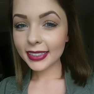 Meet your Posher, Brianna