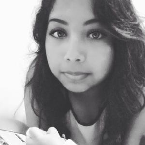 Meet your Posher, Fernanda