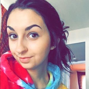 Meet your Posher, Mckenna