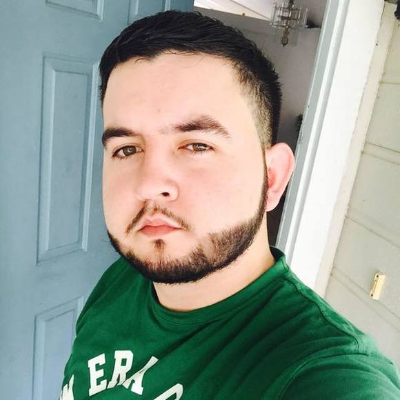 Meet your Posher, Rodolfo - Picture 1 of 1
