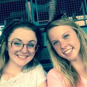 Meet your Posher, Whitney