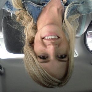 Meet your Posher, Kara