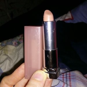 Maybelline lip stick