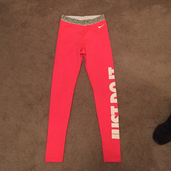 Nike leggings
