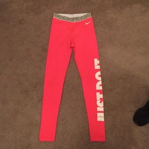 Nike leggings