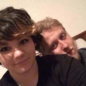 Meet your Posher, Justine