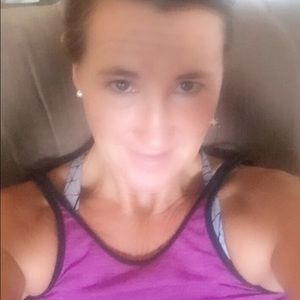 Meet your Posher, Cari