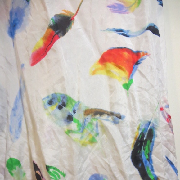 100% silk water colored design top - Picture 2 of 2