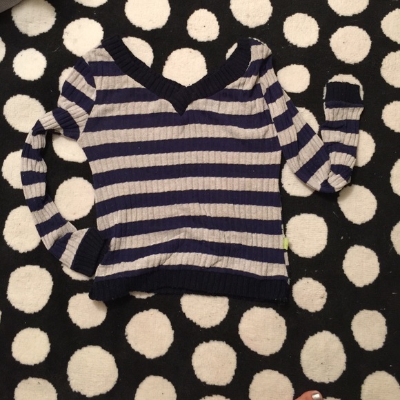 strip sweater