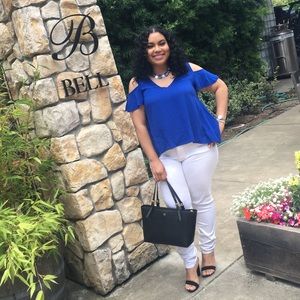 Meet your Posher, Danielle