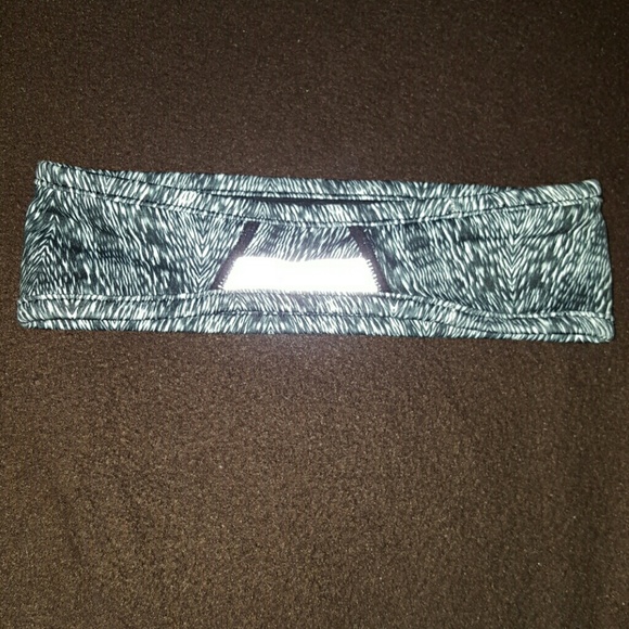 Nike Headband - Picture 3 of 3