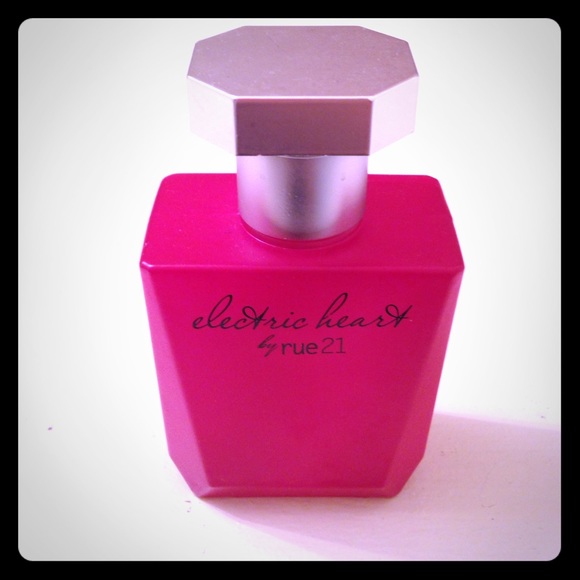 Electric Heart by Rue21