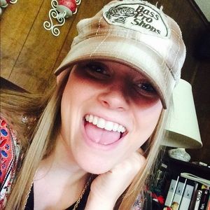 Meet your Posher, Kyla