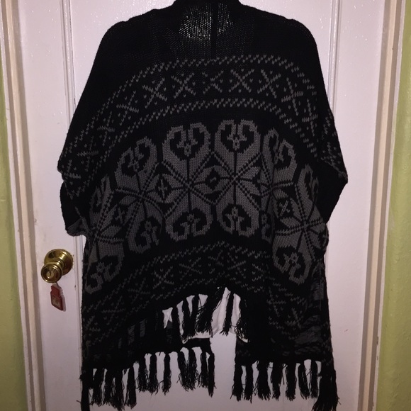 Black Patterned Cardigan - Picture 2 of 2