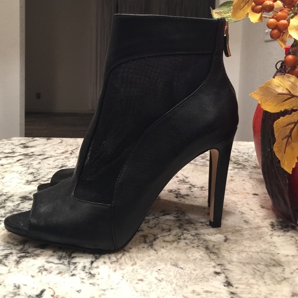 BCBGeneration Black Heels - Picture 3 of 4