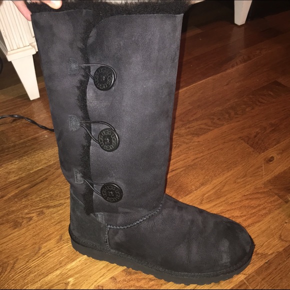 Bailey Button Triplet Uggs