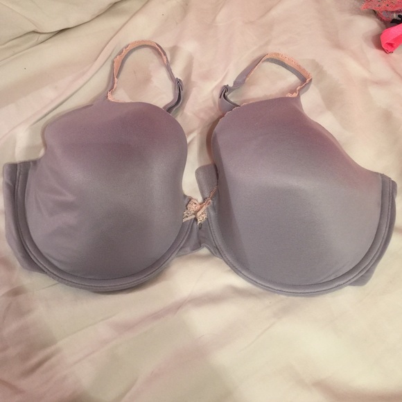 Body by Victoria Secret Bra